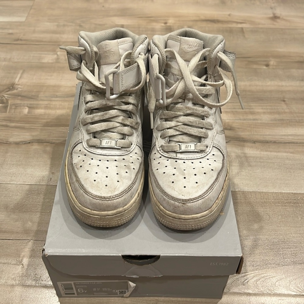 Nike Air Force 1